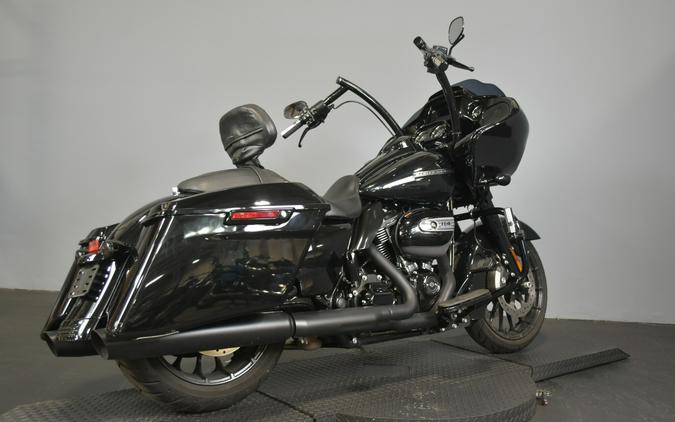 2019 Harley-Davidson Road Glide Special Vivid Black
