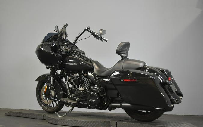 2019 Harley-Davidson Road Glide Special Vivid Black