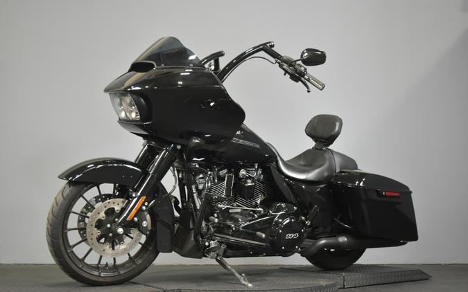2019 Harley-Davidson Road Glide Special Vivid Black
