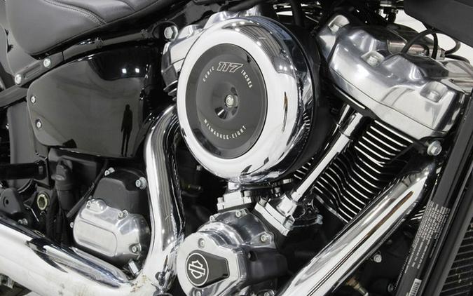 2025 Harley-Davidson Softail FXBB - Street Bob