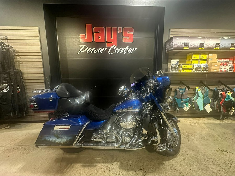 2010 Harley-Davidson® FLHTK - Electra Glide® Ultra Limited