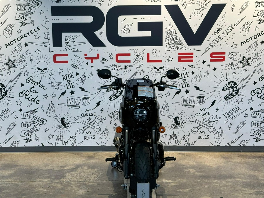 2024 Indian Motorcycle SPORT CHIEF ICON