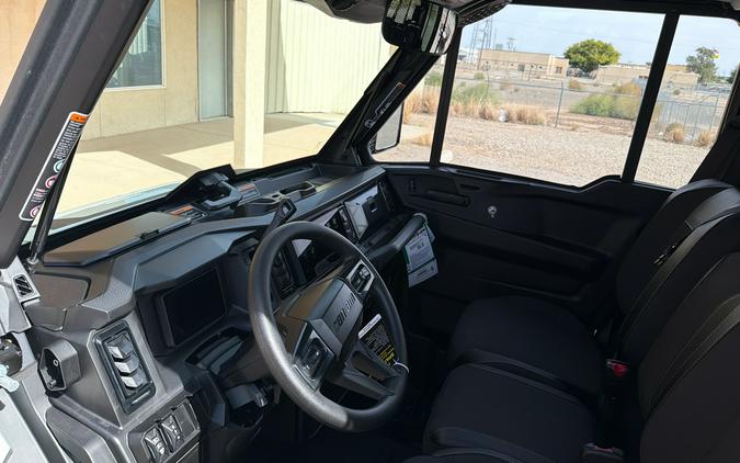 2027 Can-Am Defender XU MAX Limited HD11