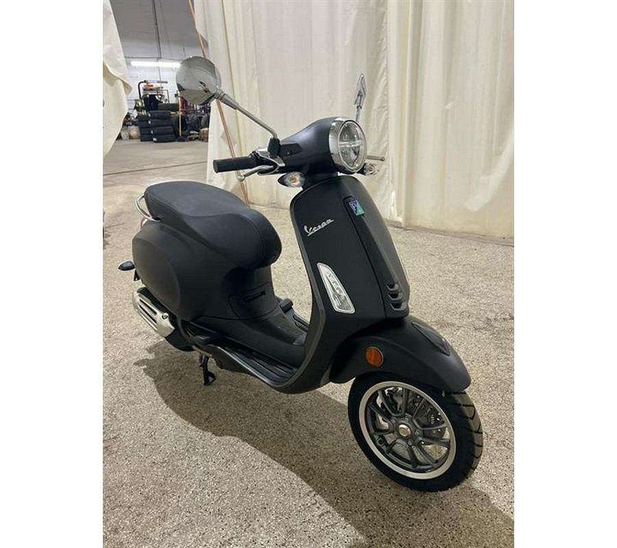 2023 Vespa Primavera 150 S