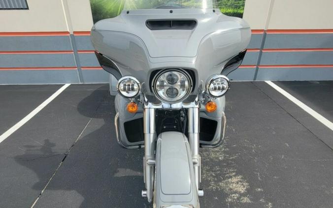 FLHTCUTG 2024 Tri Glide Ultra