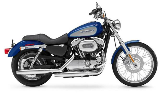 2010 Harley-Davidson® XL1200C - Sportster® 1200 Custom