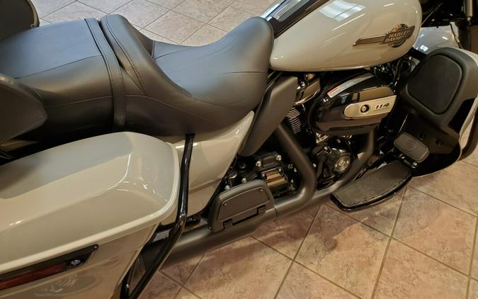 2024 Harley-Davidson Ultra Limited Billiard Gray - Black Finish