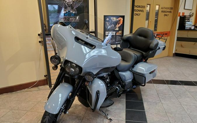 2024 Harley-Davidson Ultra Limited Billiard Gray - Black Finish