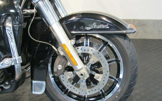 2014 Harley-Davidson® FLHTK - Electra Glide® Ultra Limited