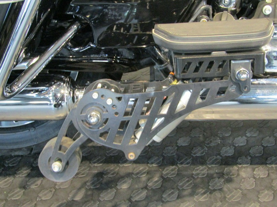 2014 Harley-Davidson® FLHTK - Electra Glide® Ultra Limited