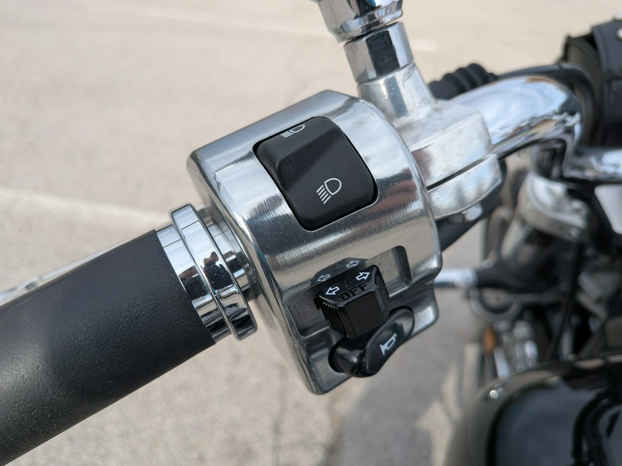 2013 Yamaha V Star 650 Custom