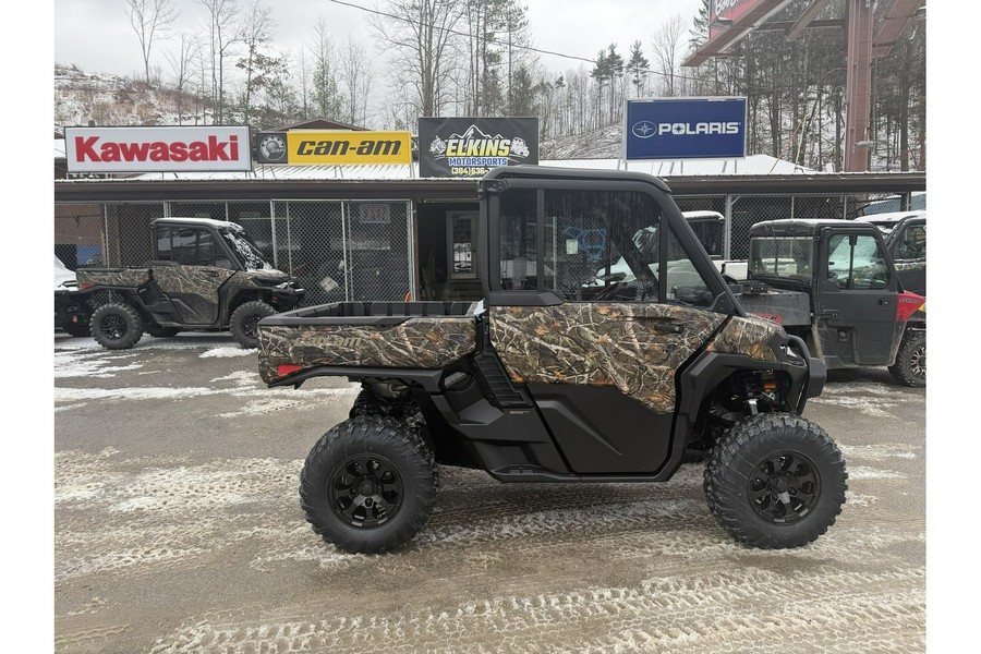 2026 Can-Am Defender XT CAB HD11