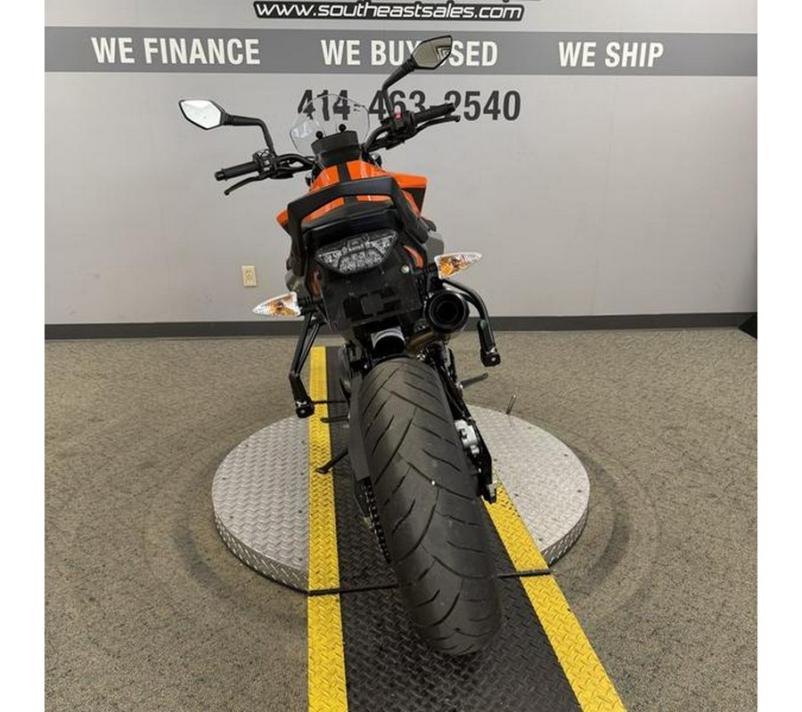 2024 KTM 790 Duke