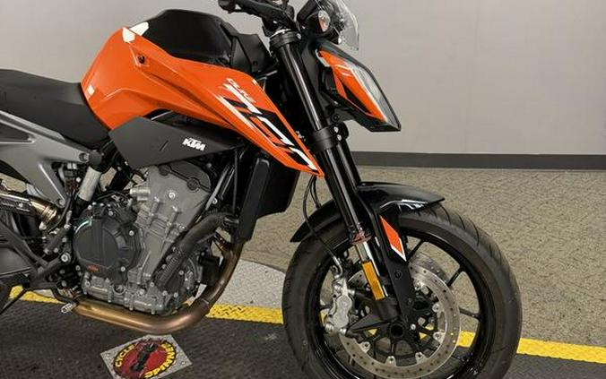 2024 KTM 790 Duke