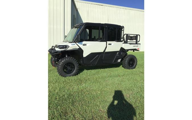 2027 SSV DEFXU MAX LTD 65 HD11 WH HB 27 - Can-Am