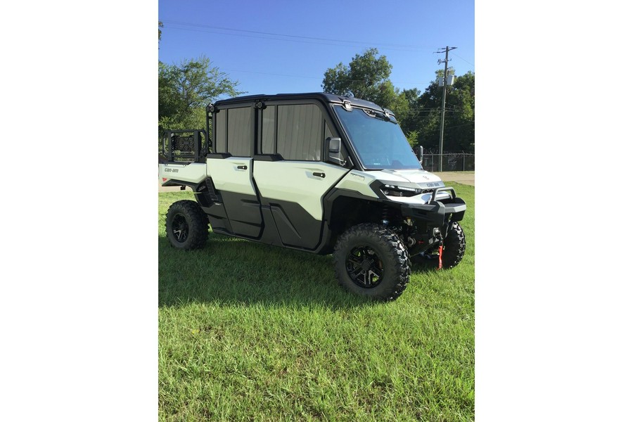 2027 SSV DEFXU MAX LTD 65 HD11 WH HB 27 - Can-Am