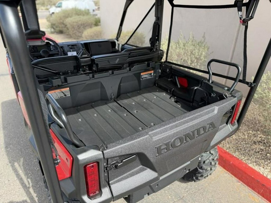 2026 Honda Pioneer 1000-5 Deluxe