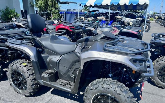 2024 Can-Am® Outlander MAX XT 700