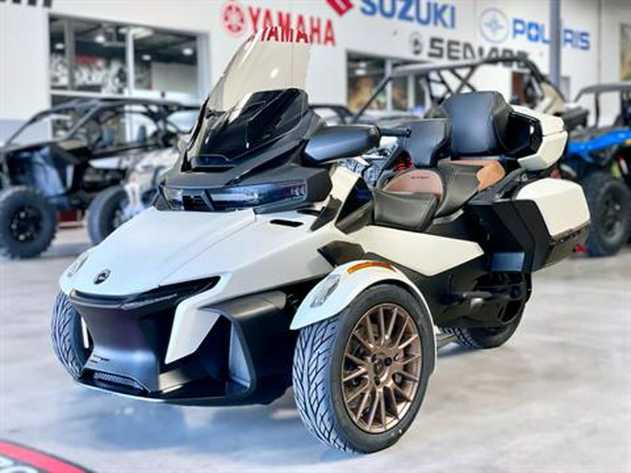 2024 Can-Am Spyder RT Sea-to-Sky