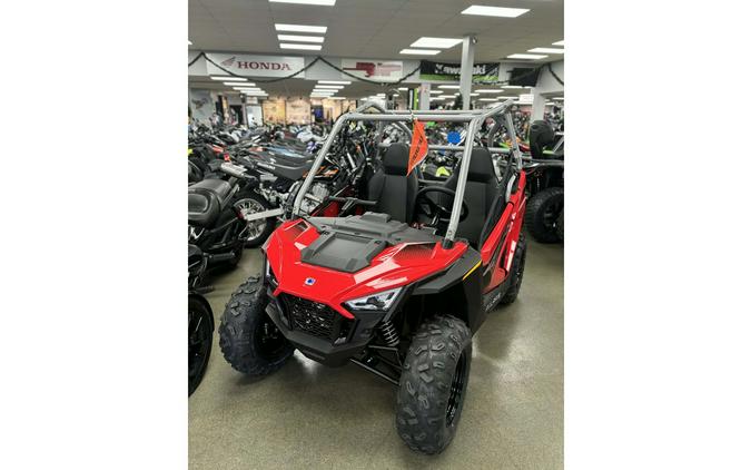 2026 Polaris RZR 200 EFI