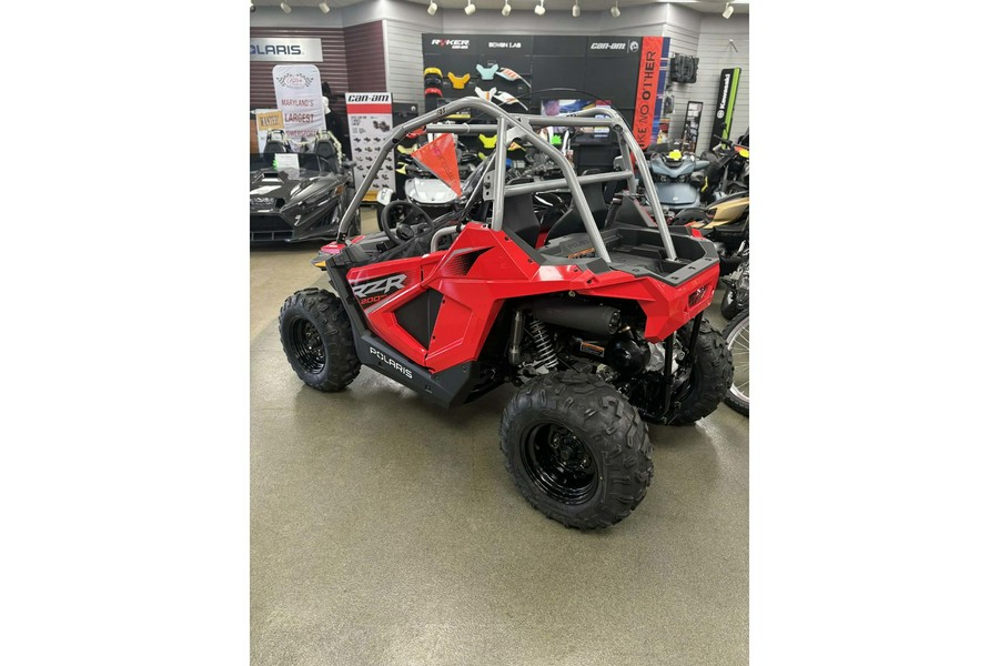 2026 Polaris RZR 200 EFI