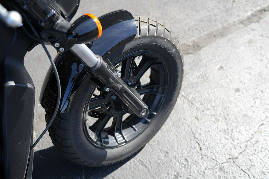 2019 Indian Motorcycle Scout Bobber Thunder Black