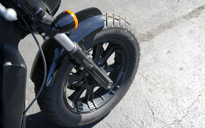 2019 Indian Motorcycle Scout Bobber Thunder Black