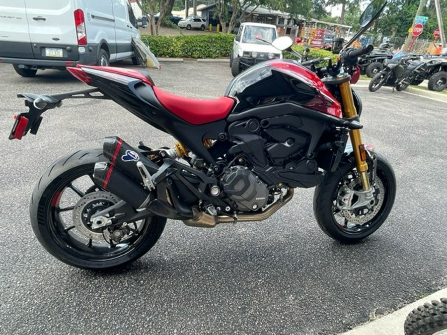 2024 Ducati Monster SP