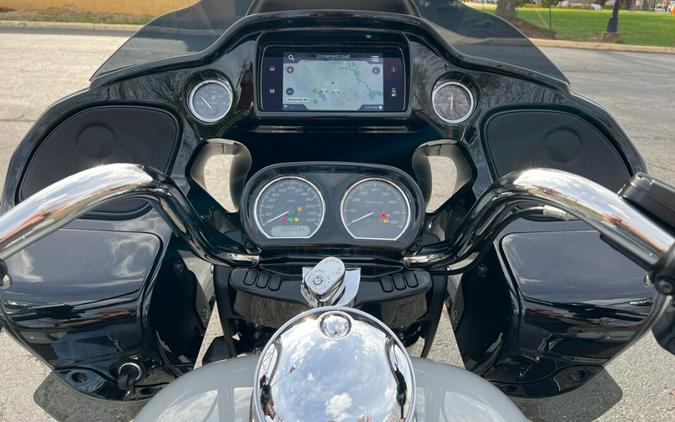 2024 FLTRT Road Glide® 3