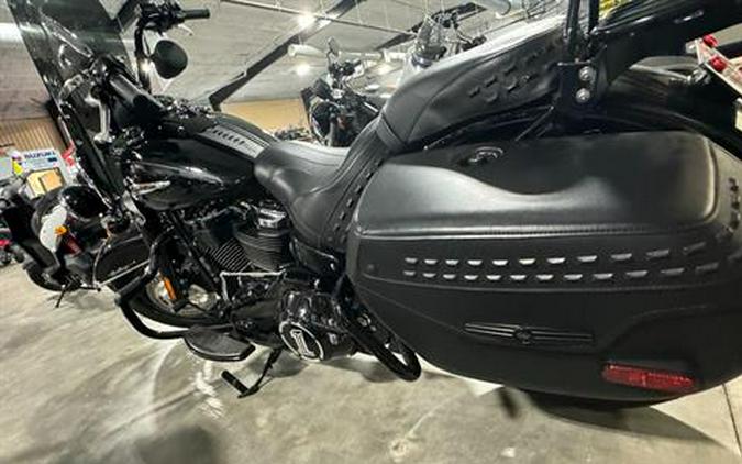 2019 Harley-Davidson Heritage Classic 107