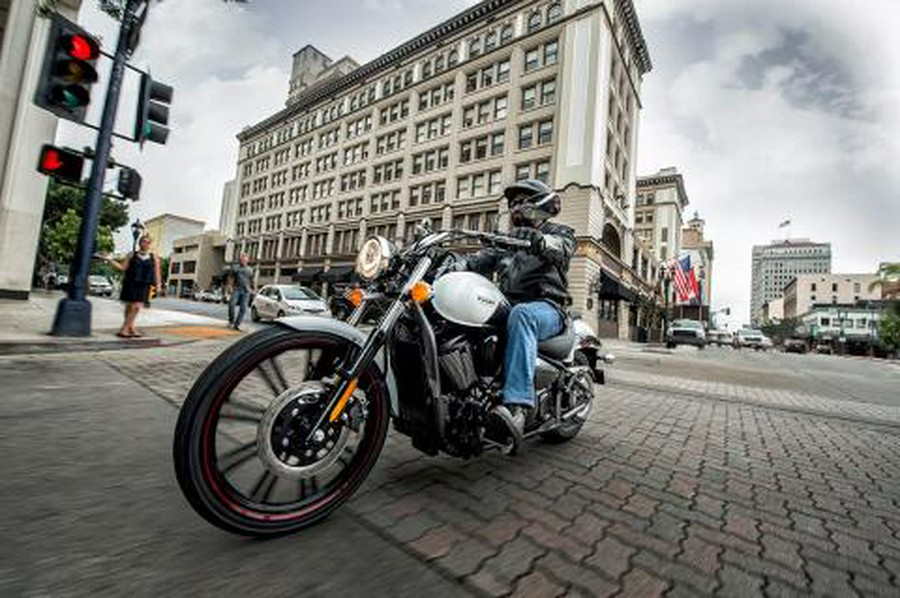 2016 Kawasaki Vulcan 900 Custom