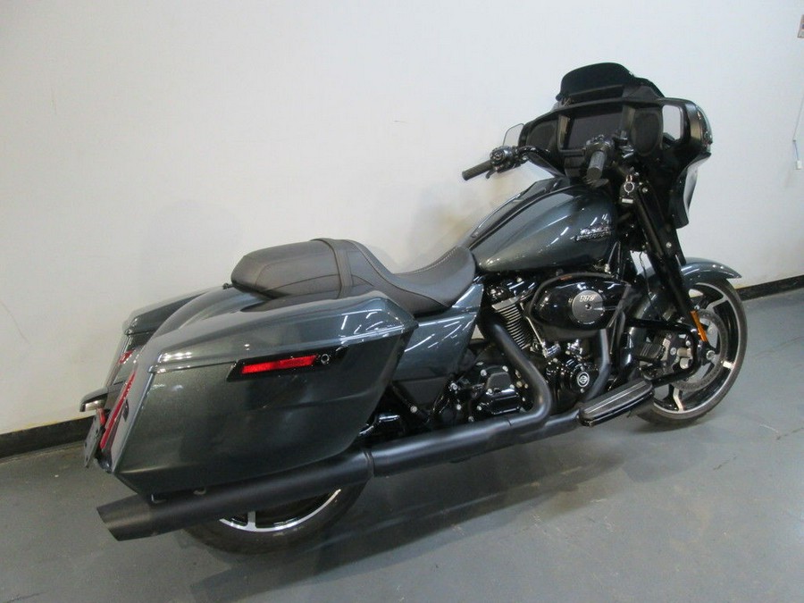 2025 Harley-Davidson® FLHX - Street Glide®