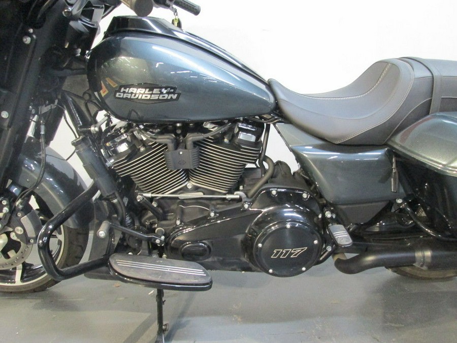 2025 Harley-Davidson® FLHX - Street Glide®