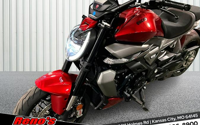 2026 Ducati XDiavel V4