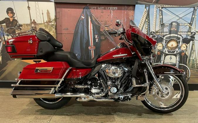 2011 Harley-Davidson Touring FLHTK - Electra Glide Ultra Limited