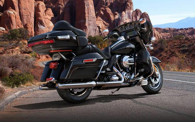 2014 Harley-Davidson® ELECTRA GLIDE ULTRA CLASSIC