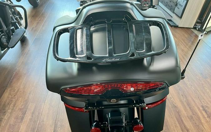 2025 Indian Roadmaster Powerplus Dark Horse 112 W/Powerband