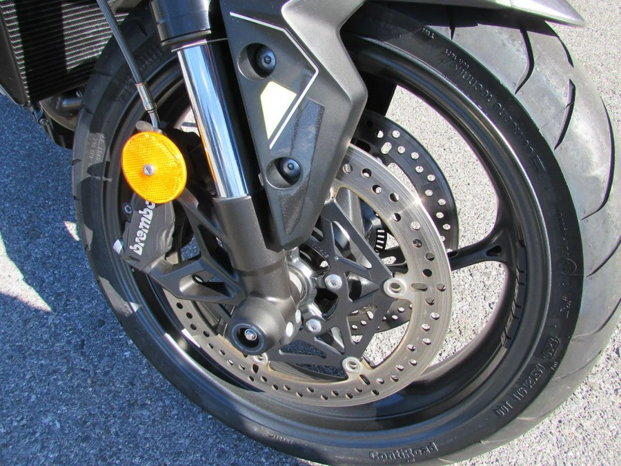 2024 Triumph Street Triple 765 R