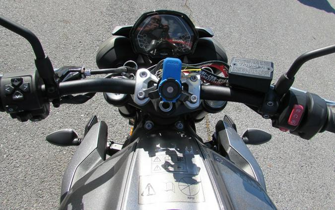 2024 Triumph ST REET TRIPLE R