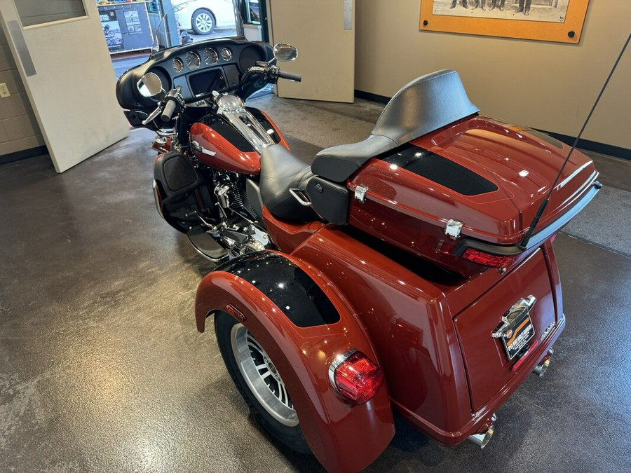 New Harley Tri Glide Ultra Trike For Sale Wisconsin