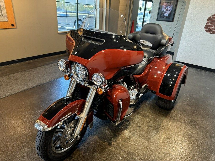 New Harley Tri Glide Ultra Trike For Sale Wisconsin