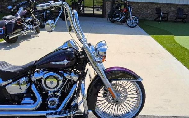 2018 Harley-Davidson® Deluxe