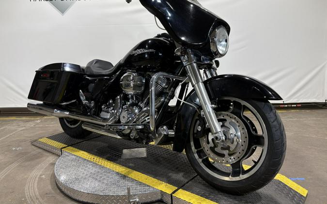 2011 Harley-Davidson® Street Glide® Vivid Black