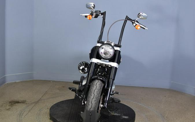 2020 Harley-Davidson Softail Slim Vivid Black