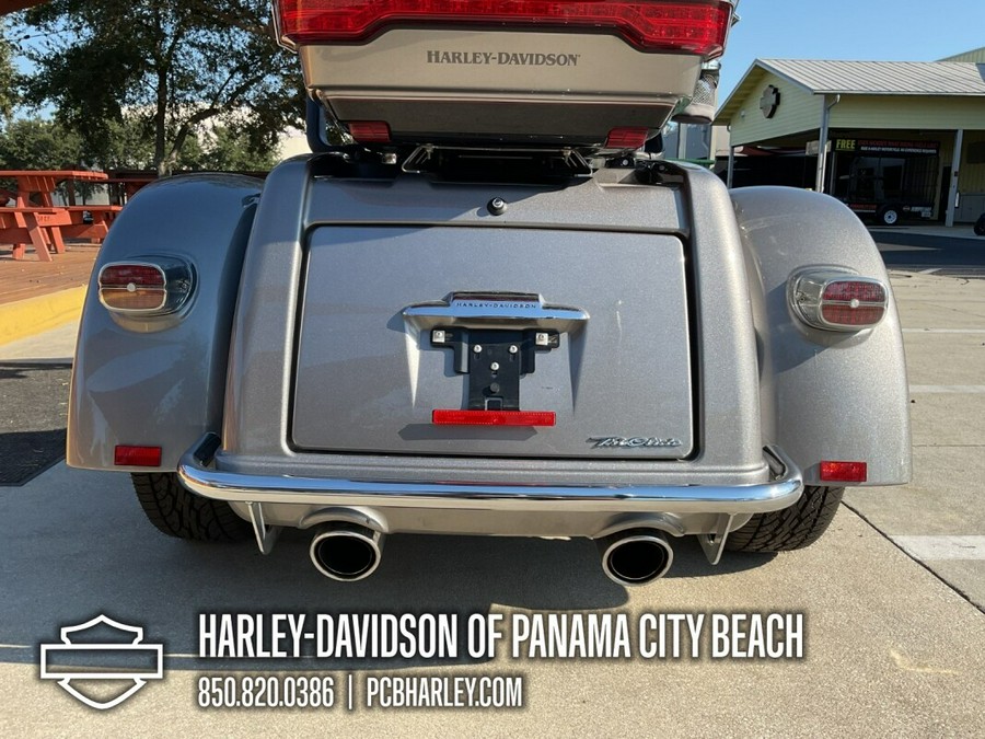 2016 Harley-Davidson® Tri Glide® Ultra