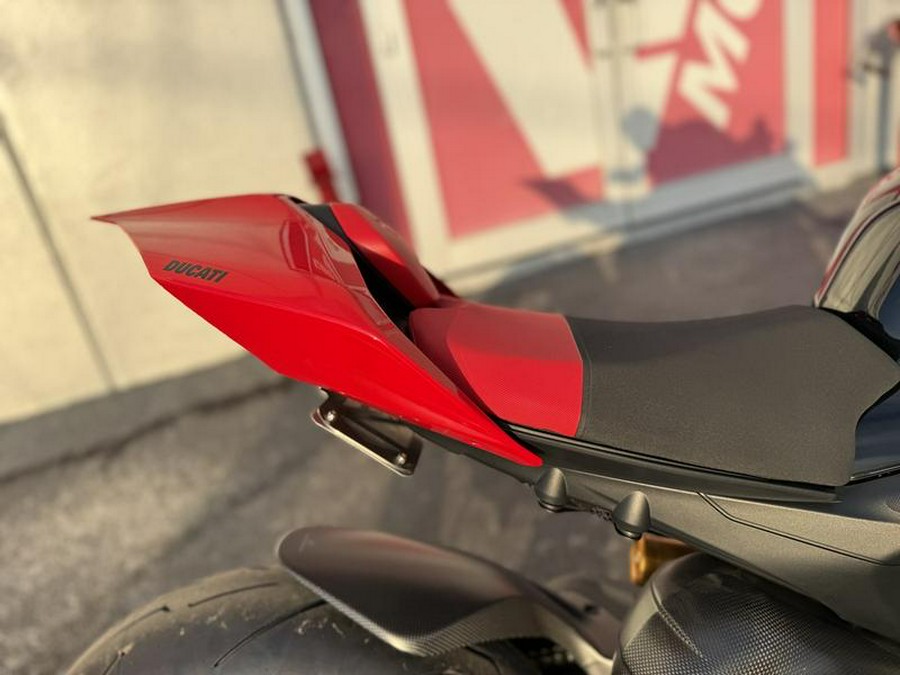 2023 Ducati Streetfighter V4 S Ducati Red
