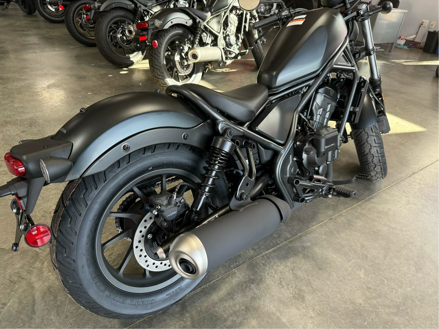 2026 Honda Rebel 300 E-Clutch