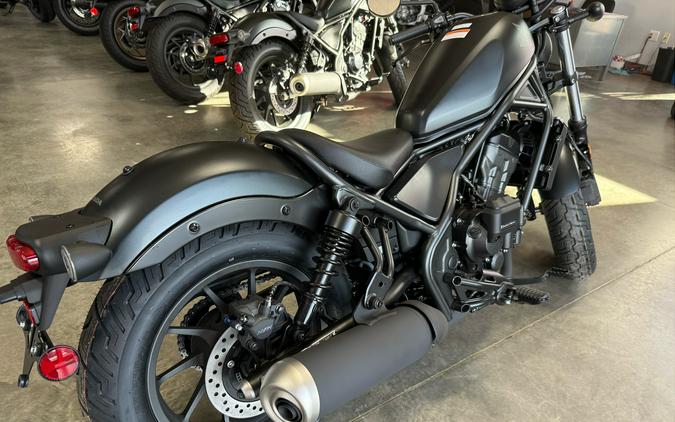 2026 Honda Rebel 300 E-Clutch