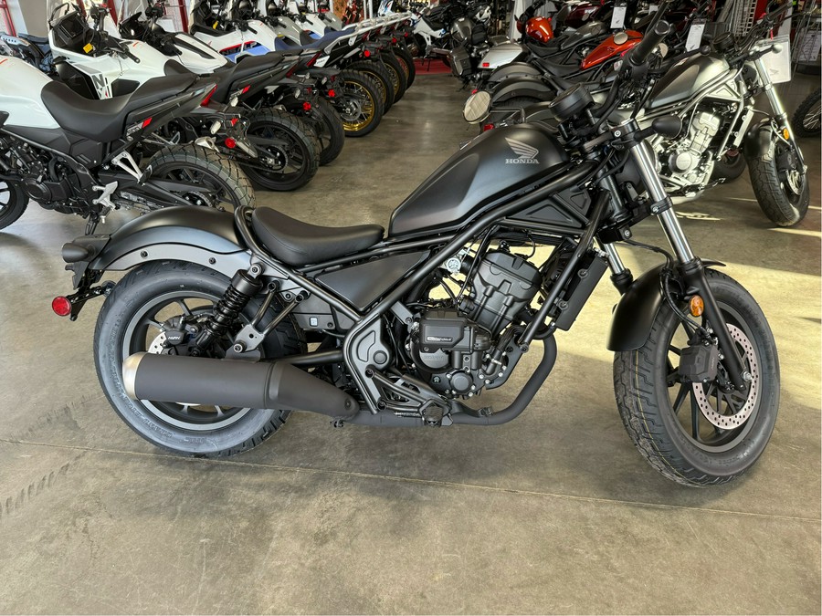 2026 Honda Rebel 300 E-Clutch