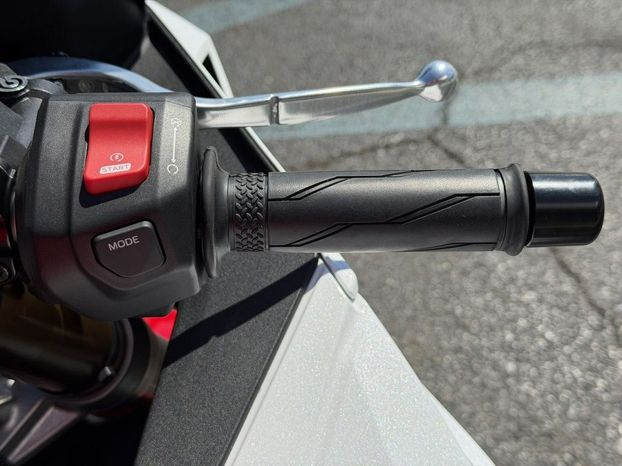 2026 Yamaha YZF-R9 70th Anniversary Edition